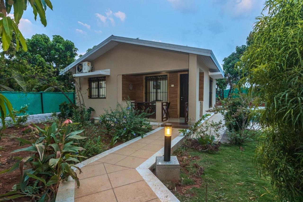 Saffronstays Serene Retreat, Alibaug Алибаг Екстериор снимка